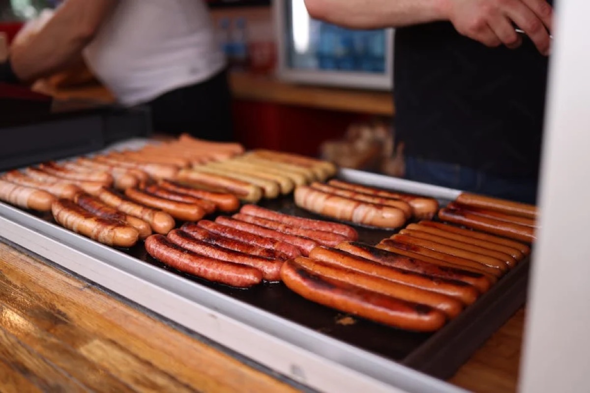 Plancha Grill Barbecue Buyer's Guide for Home Cooks