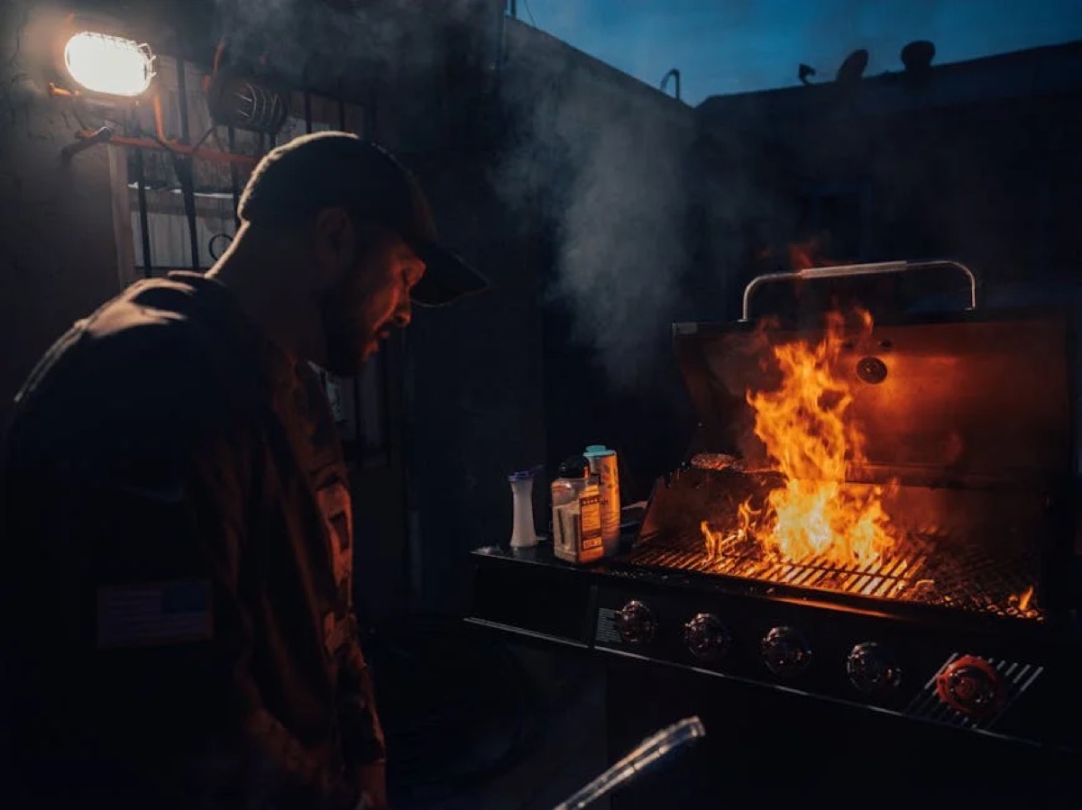 Electric or Propane Smoker: Which One Suits You Best