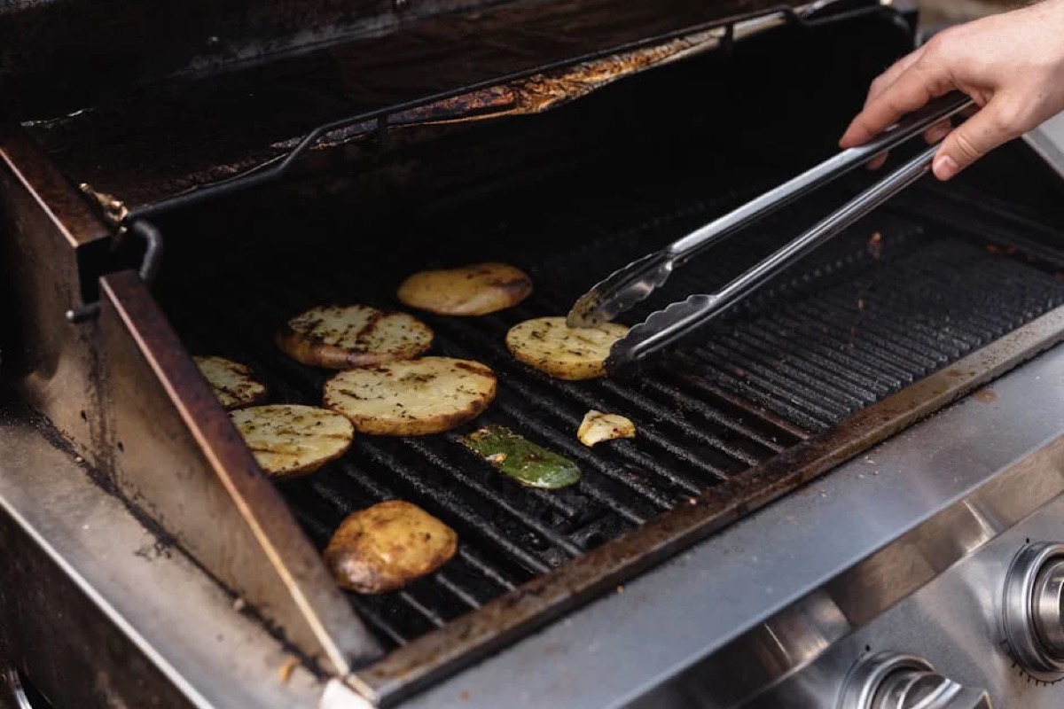 Fish Grill Basket Buyer's Guide: Choose the Right One